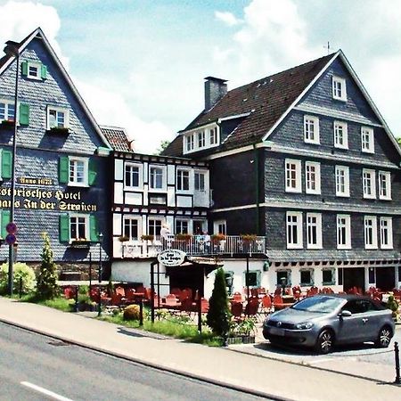 Hotel In Der Strassen Solingen Exteriör bild