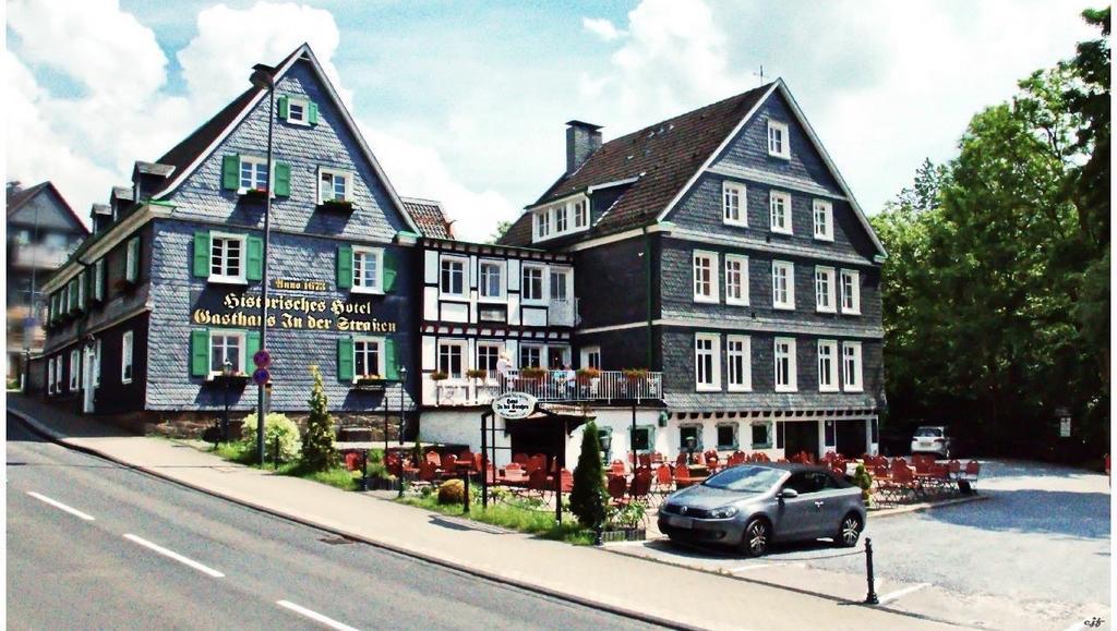 Hotel In Der Strassen Solingen Exteriör bild